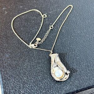 Elegant Sterling Silver Teardrop Pearl Pendant Necklace